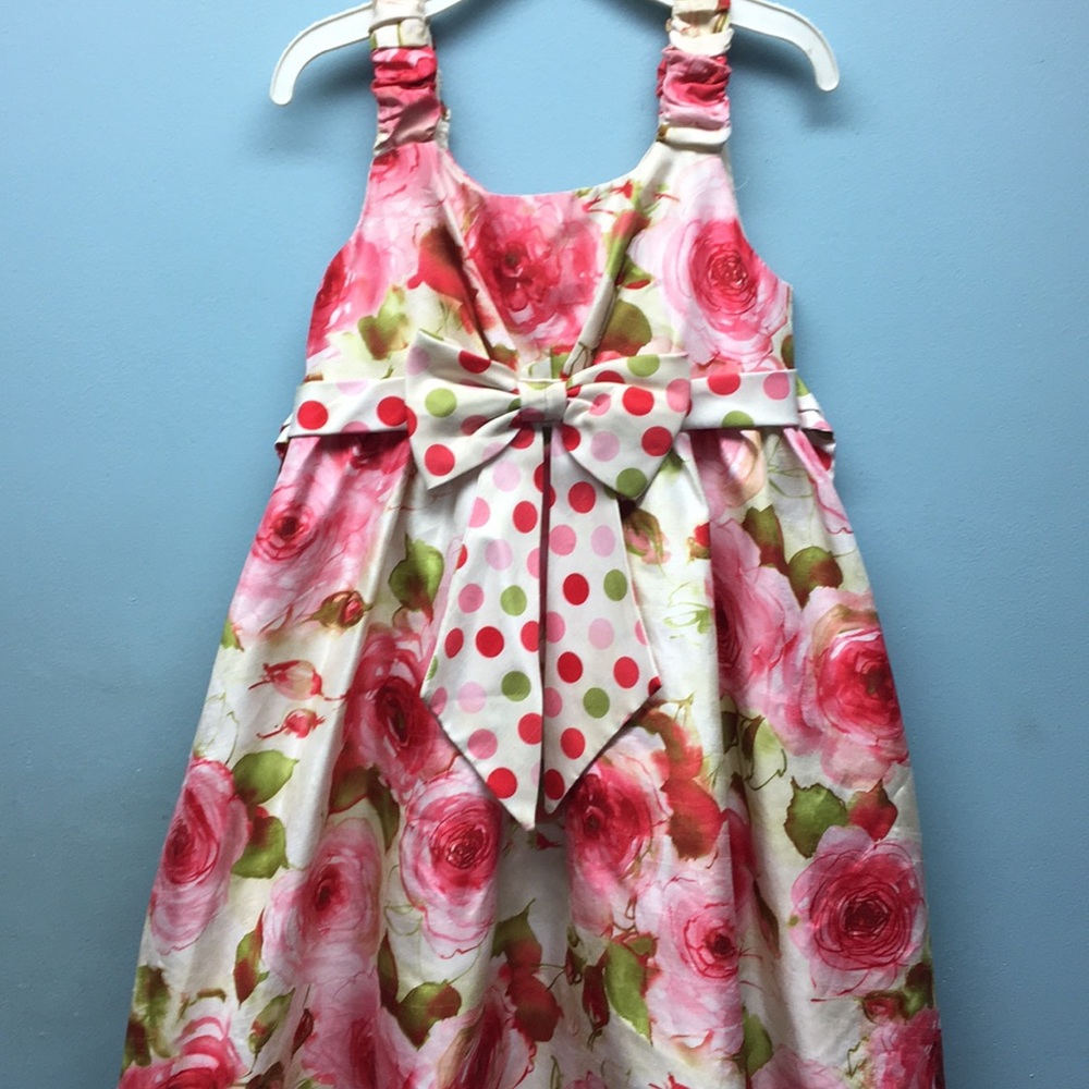 Darling size 5 girl’s party dress